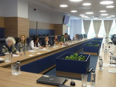 Blick in den Tagungsraum während einer Diskussionsrunde der internationalen KAAD-Alumni-Konferenz.